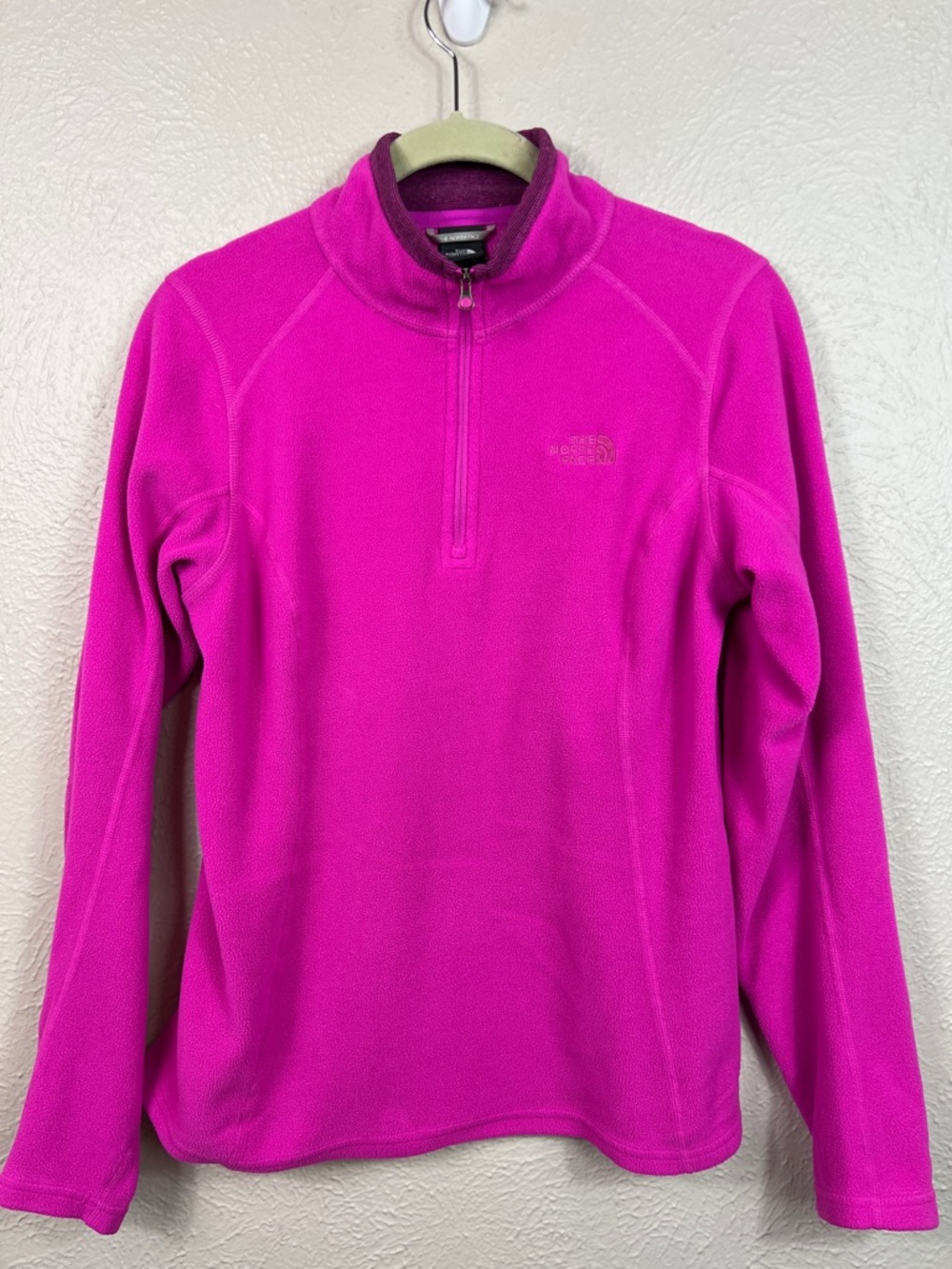 The North Face Fuchsia Pink 1/4 Zip Long Sleeve Fleece Activewear Pullover Small